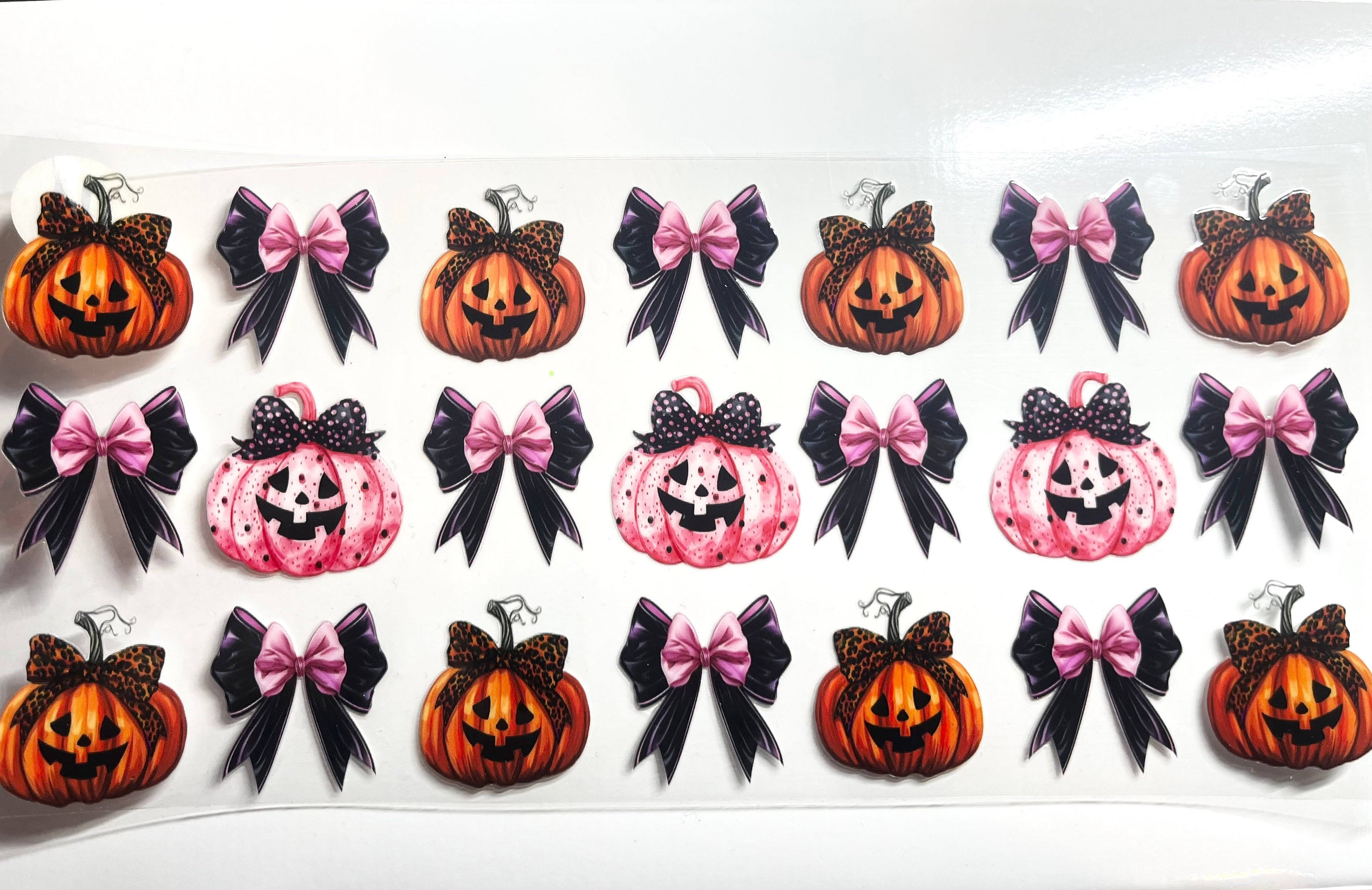 Halloween pumpkins and bows decal set with jack-o-lanterns and pink and black bows